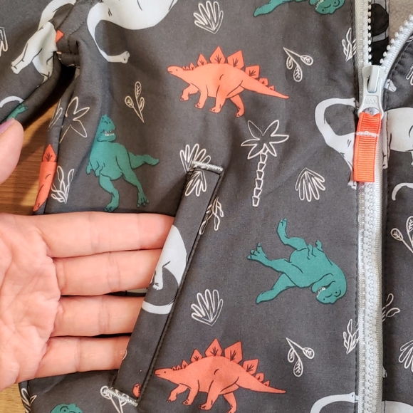 Toddler dinosaur rain jacket! - Picture 4 of 11